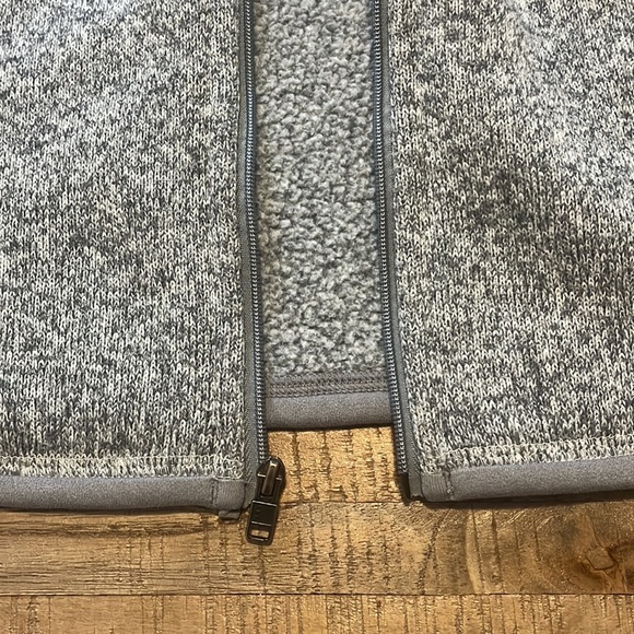 Patagonia Fleece Jacket - Picture 6 of 6